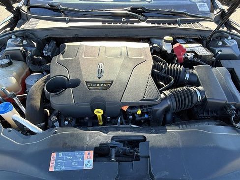 Used 2020 Lincoln Continental Reserve w/ Luxury Package image 48