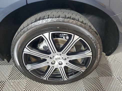 Used 2021 Volvo XC60 T5 Inscription FWD image 12