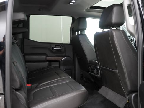 Used 2019 GMC Sierra 1500 Denali w/ Denali Ultimate Package AWD/4WD image 15