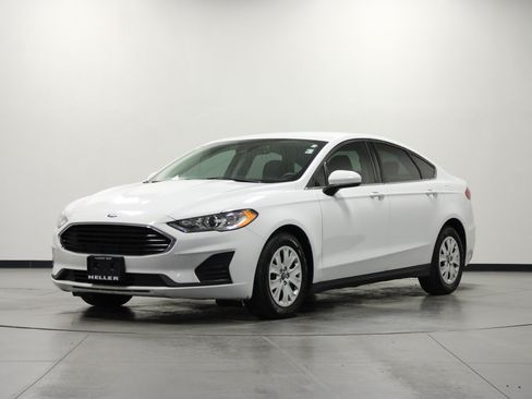 Used 2020 Ford Fusion S FWD image 8