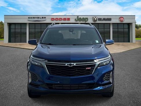 Used 2023 Chevrolet Equinox RS w/ LPO, Floor Liner Package FWD image 11