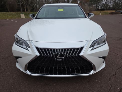 New 2025 Lexus ES 350 w/ Premium Package image 5