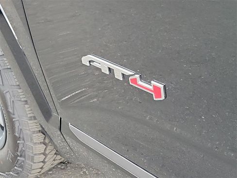 Used 2026 GMC Terrain AT4 w/ Technology Package II image 31