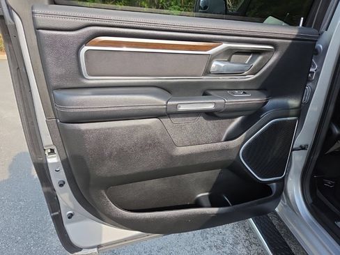 Used 2022 RAM 1500 Laramie RWD image 29