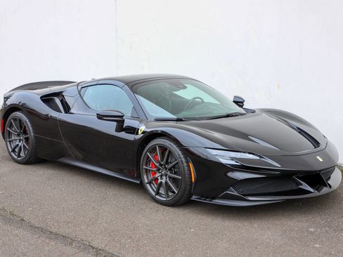 Certified 2022 Ferrari SF90 Spider image 10