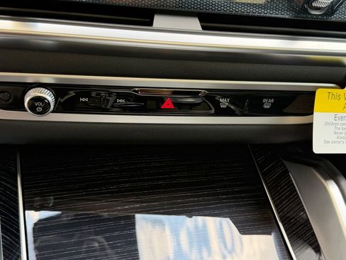 New 2027 BMW X6 xDrive40i AWD/4WD image 17