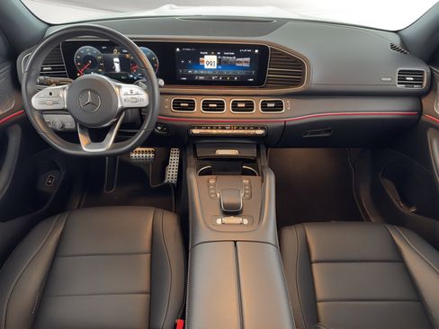 Used 2022 Mercedes-Benz GLS 450 4MATIC image 19