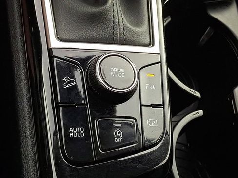 Used 2025 Kia Sportage EX FWD image 27