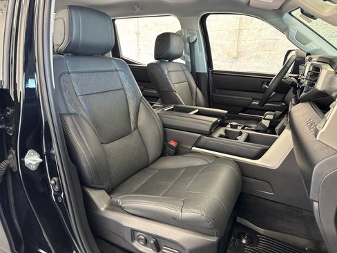 Used 2024 Toyota Tundra SR5 w/ SR5 Premium Package AWD/4WD image 50