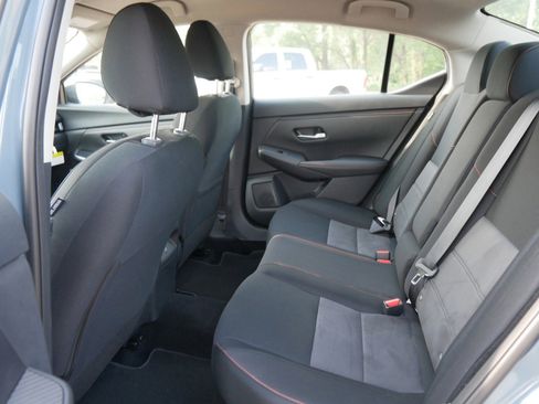 New 2025 Nissan Sentra SR w/ Midnight Edition image 6