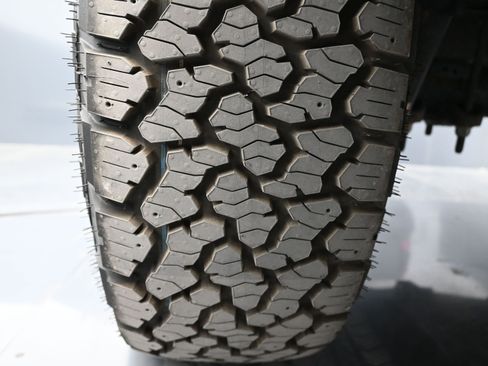 Used 2023 Ford F150 Tremor w/ Equipment Group 402A High image 18