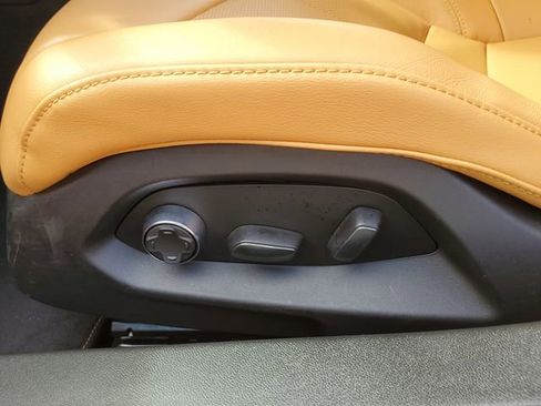 Used 2023 Chevrolet Corvette Stingray Preferred Conv image 13