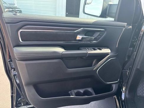 Used 2026 RAM 1500 Laramie AWD/4WD image 10