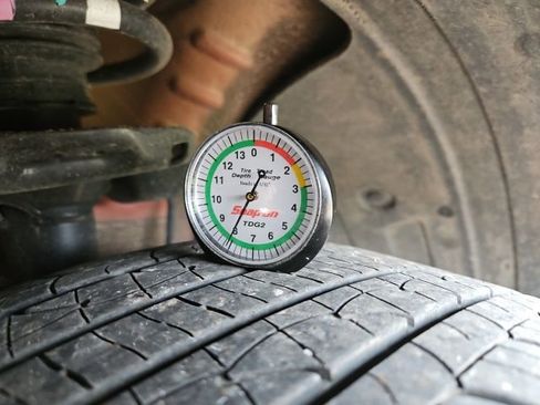 Used 2023 Hyundai Venue SEL w/ Cargo Package image 16