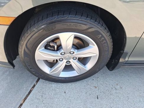 Used 2019 Honda Odyssey EX-L image 11