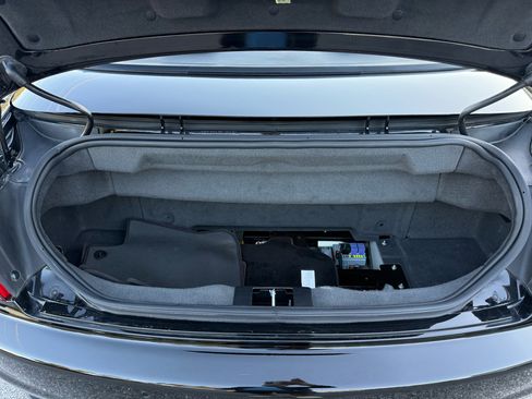 Used 2017 Maserati GranTurismo MC image 37