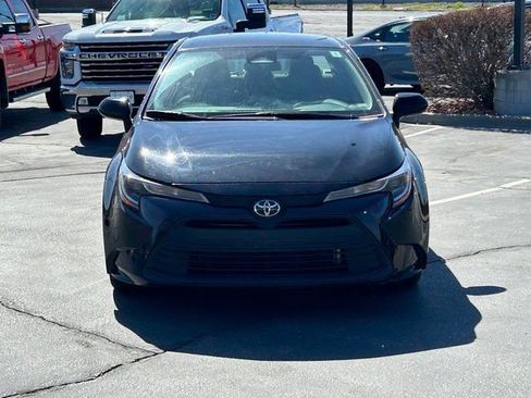 Used 2024 Toyota Corolla LE image 9