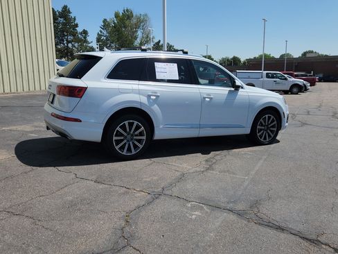 Used 2019 Audi Q7 3.0T Premium Plus w/ Premium Plus Package AWD/4WD image 11
