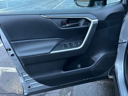 New 2025 Toyota RAV4 LE image 18