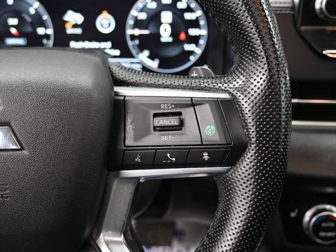 Used 2023 Mitsubishi Outlander SE image 21