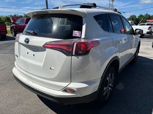 Used 2018 Toyota RAV4 LE w/ All Weather Liner Package FWD image 3