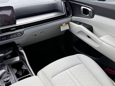 New 2026 Kia Sorento EX w/ EX Premium Package image 18