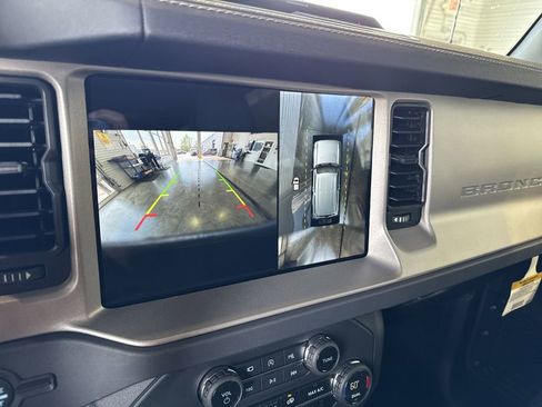 New 2025 Ford Bronco Outer Banks image 29