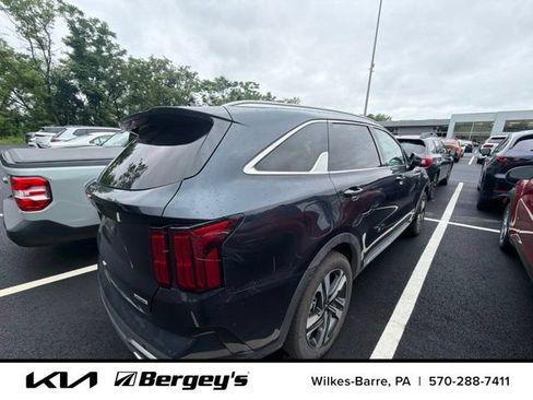 Certified 2023 Kia Sorento SX Prestige AWD/4WD image 14