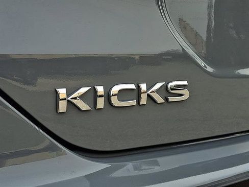 Certified 2024 Nissan Kicks SV FWD image 30
