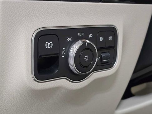 Certified 2026 Mercedes-Benz GLA 250 4MATIC image 25