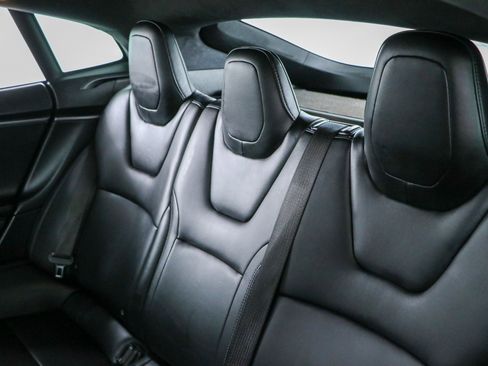 Used 2019 Tesla Model S 75D AWD/4WD image 24