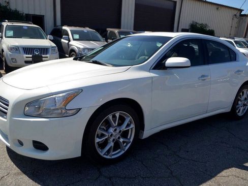 Used 2012 Nissan Maxima 3.5 S image 3