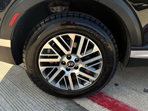 Used 2026 Hyundai Palisade SEL FWD image 9