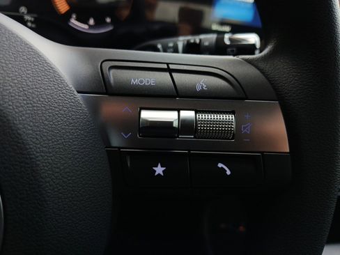 New 2026 Hyundai Kona SE image 18