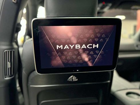 Used 2026 Mercedes-Benz Maybach GLS 600 4MATIC image 23
