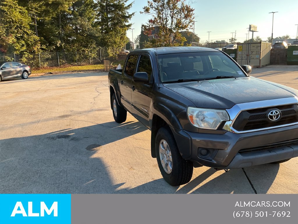 Used 2013 Toyota Tacoma PreRunner w/ SR5 Pkg RWD image 3