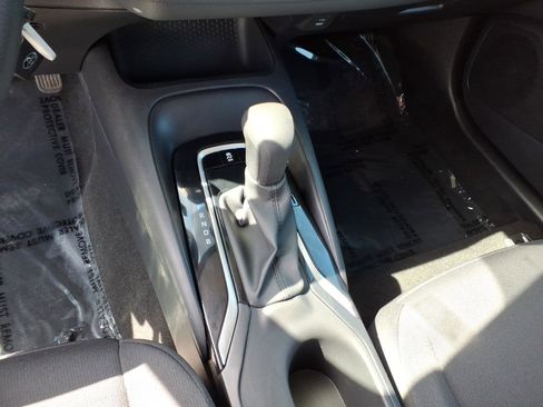 Certified 2024 Toyota Corolla LE image 10