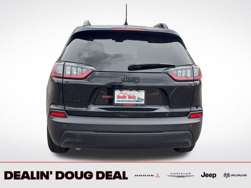 Used 2023 Jeep Cherokee Altitude Lux AWD/4WD image 5
