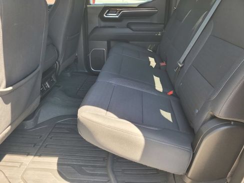 Used 2023 GMC Sierra 1500 SLE AWD/4WD image 11