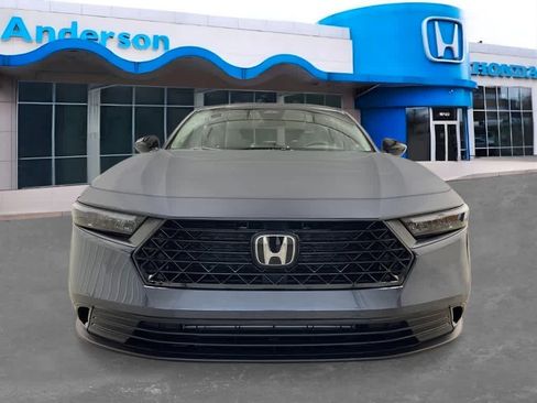 New 2025 Honda Accord SE image 9