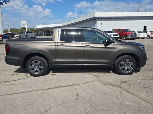 Used 2020 Honda Ridgeline RTL-E image 2