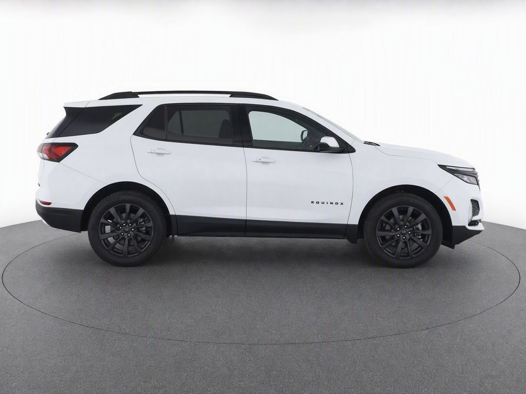 Used 2024 Chevrolet Equinox RS AWD/4WD image 10