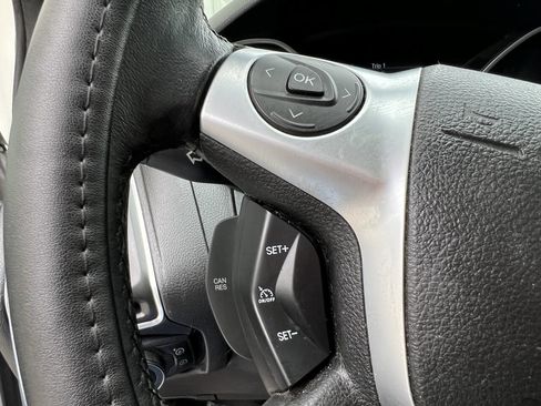 Used 2012 Ford Focus Titanium FWD image 15