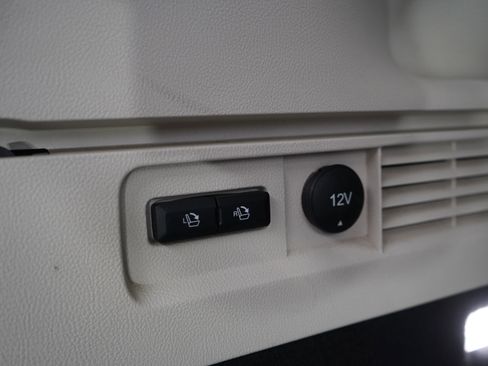 Used 2018 Lincoln MKX Black Label w/ Driver Assistance Package image 10