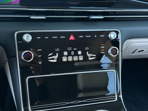 New 2026 Genesis GV80 2.5T image 21