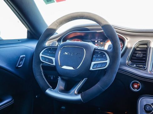 Used 2023 Dodge Challenger SRT Hellcat image 16