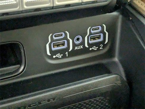 Used 2023 RAM 2500 Limited image 24