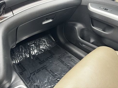 Used 2015 Honda CR-V EX-L image 18