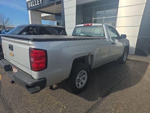 Used 2014 Chevrolet Silverado 1500 W/T RWD image 6