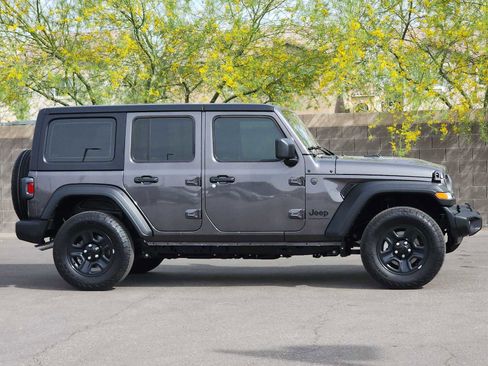 Used 2026 Jeep Wrangler Sport image 10